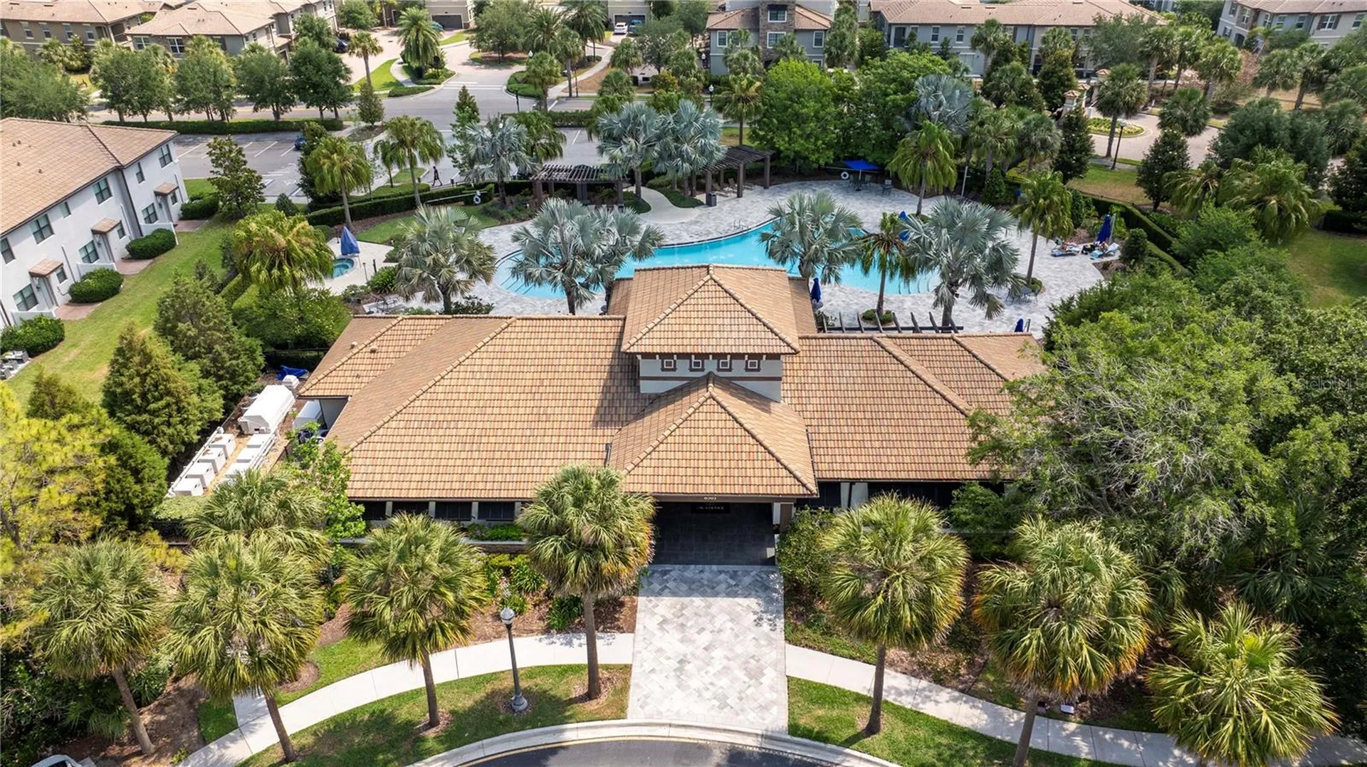 1327 Shinnecock Hills Drive Davenport FL 33896