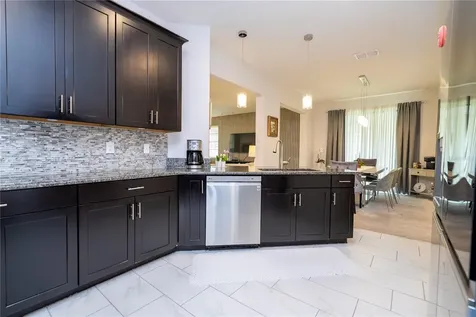 1327 Shinnecock Hills Drive Davenport FL 33896