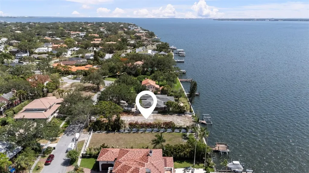 214 Blanca Avenue Tampa FL 33606