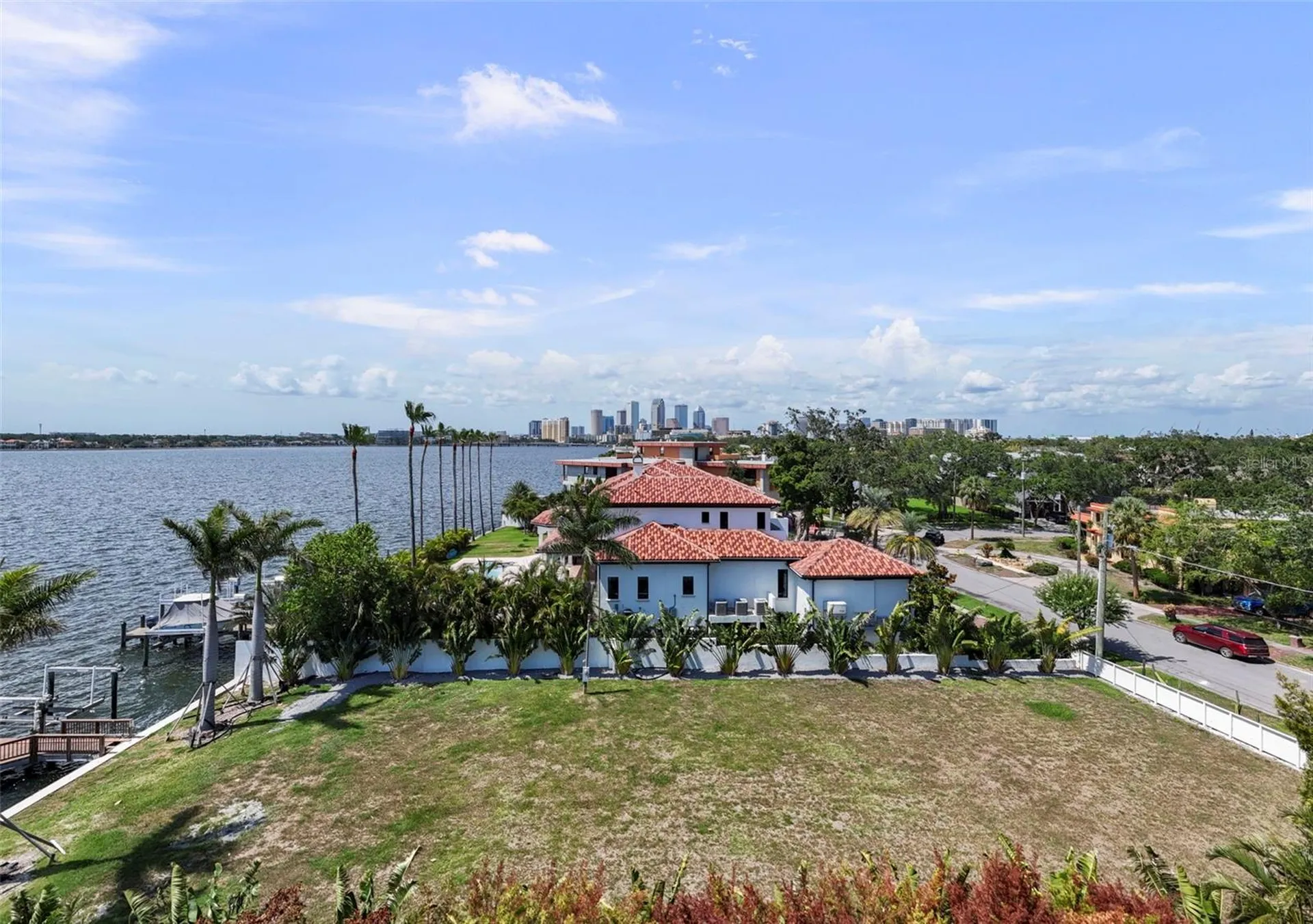 214 Blanca Avenue Tampa FL 33606