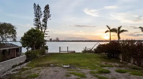214 Blanca Avenue Tampa FL 33606