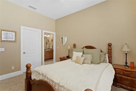 3118 W Bay Villa Avenue Tampa FL 33611