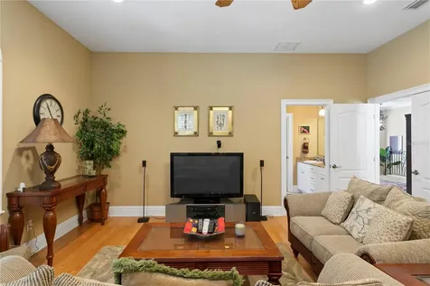 3118 W Bay Villa Avenue Tampa FL 33611