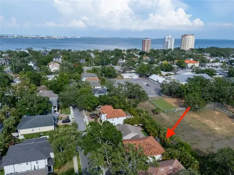 3118 W Bay Villa Avenue Tampa FL 33611