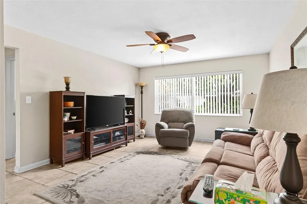 7276 21st Street N St Petersburg FL 33702
