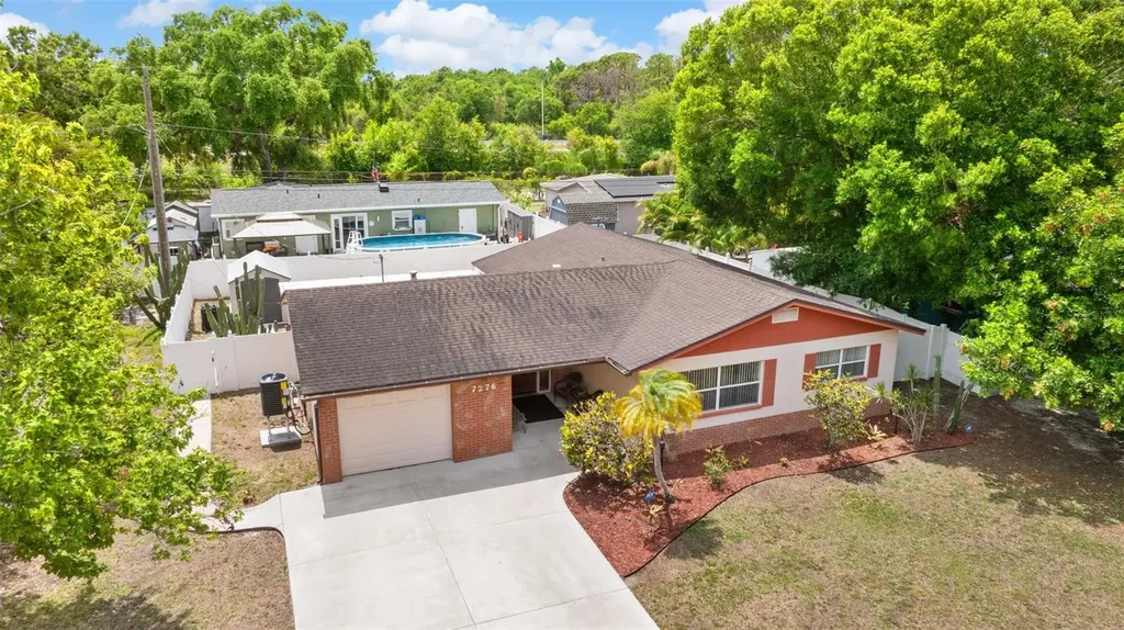 7276 21st Street N St Petersburg FL 33702