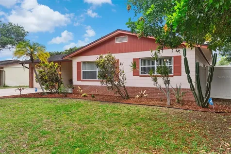 7276 21st Street N St Petersburg FL 33702