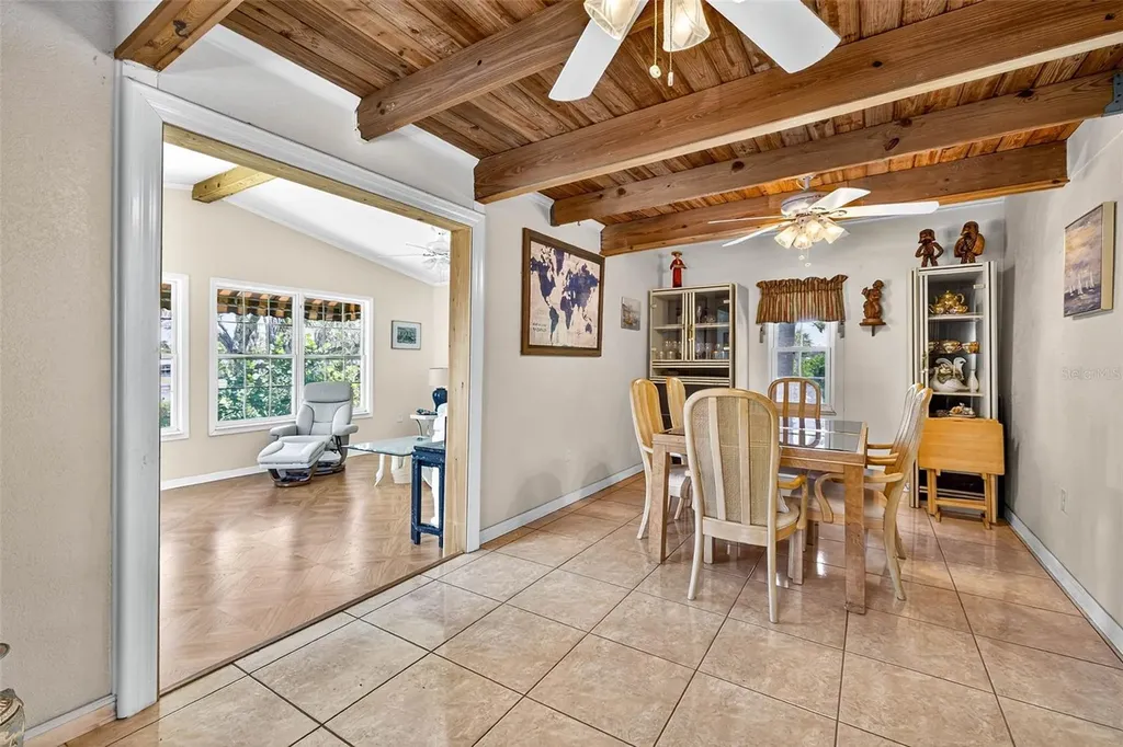 606 Dickman Drive SW Ruskin FL 33570