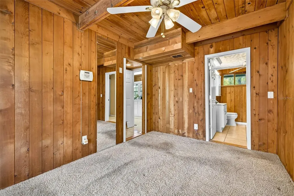 606 Dickman Drive SW Ruskin FL 33570