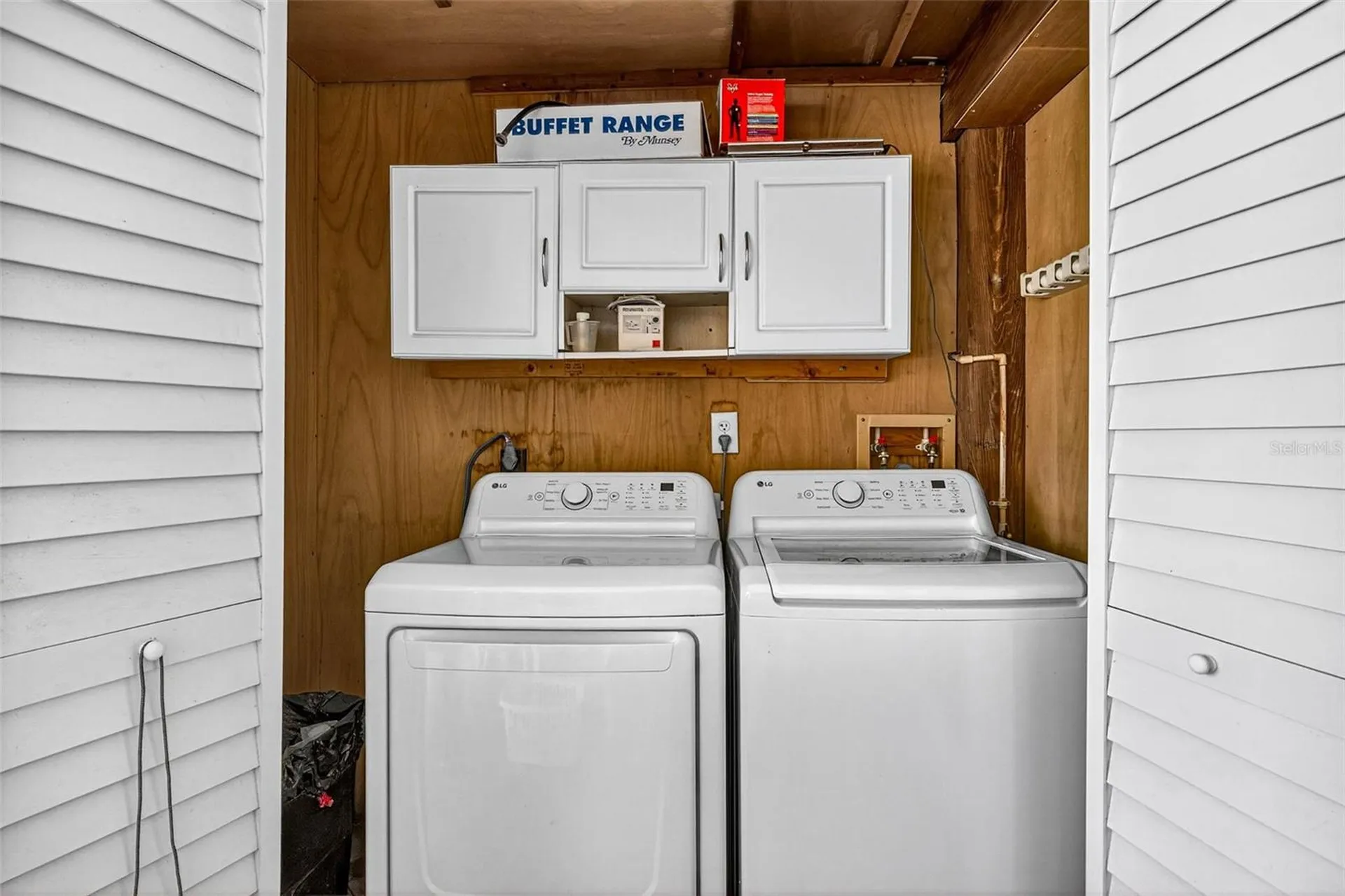 606 Dickman Drive SW Ruskin FL 33570