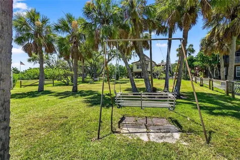 606 Dickman Drive SW Ruskin FL 33570