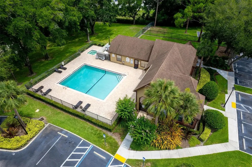 420 Forestway Circle Altamonte Springs FL 32701