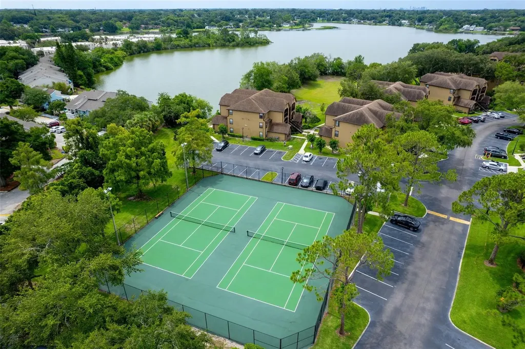 420 Forestway Circle Altamonte Springs FL 32701