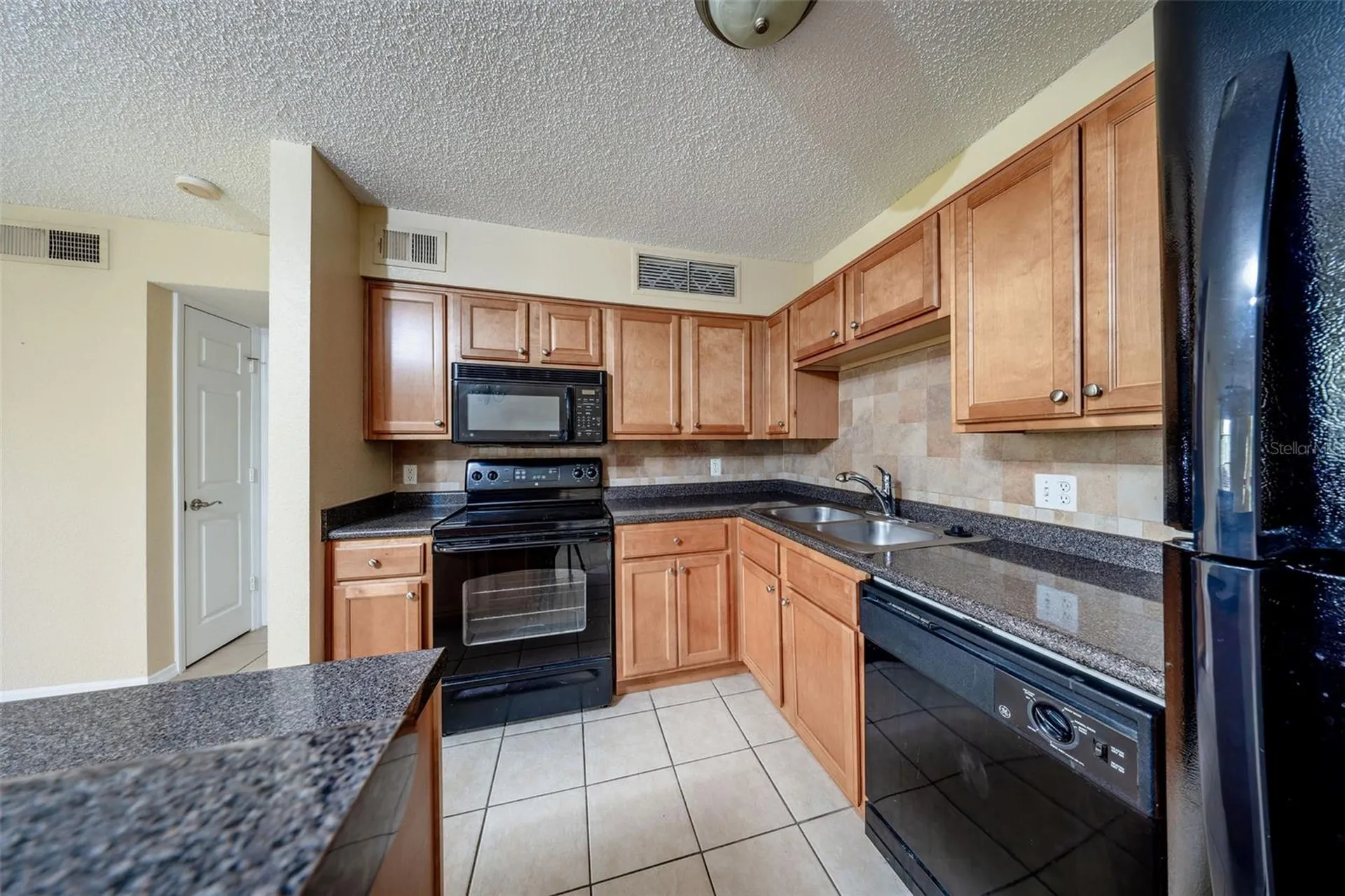 420 Forestway Circle Altamonte Springs FL 32701