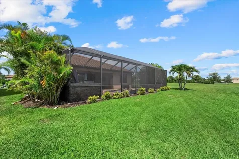 14216 Florida Rosemary Drive Bradenton FL 34211