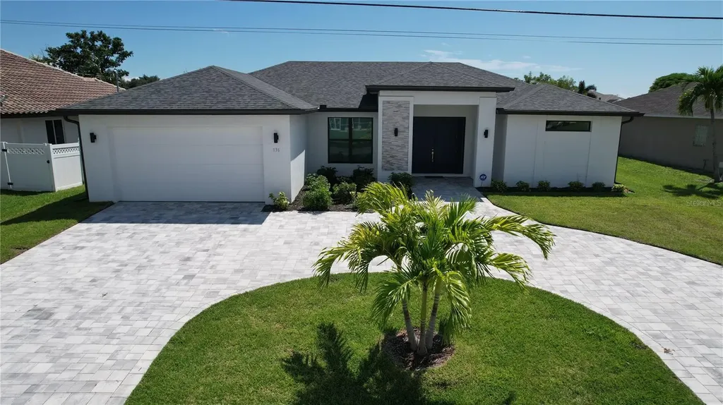 136 Kamal Parkway Cape Coral FL 33904