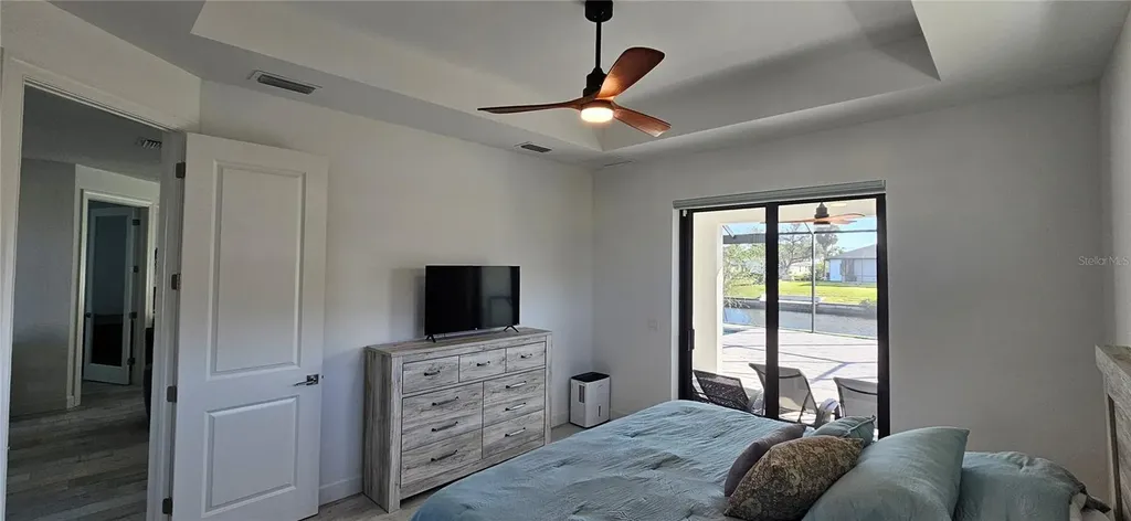 136 Kamal Parkway Cape Coral FL 33904