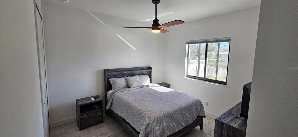 136 Kamal Parkway Cape Coral FL 33904