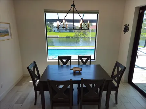 136 Kamal Parkway Cape Coral FL 33904
