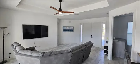 136 Kamal Parkway Cape Coral FL 33904
