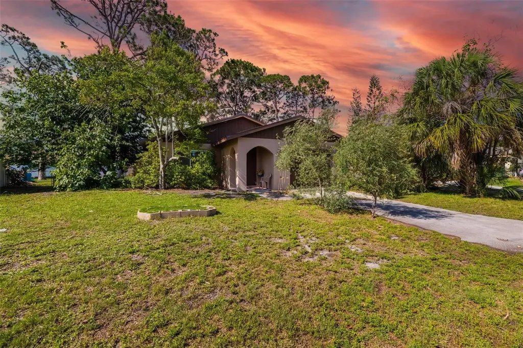 1862 Rita Street Sarasota FL 34231