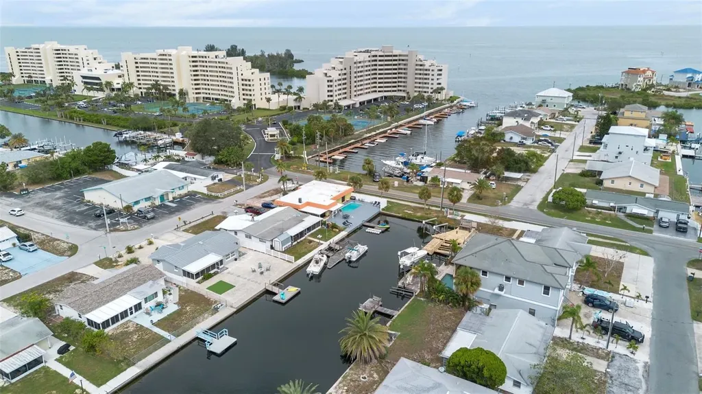 13704 Veronica Drive Hudson FL 34667