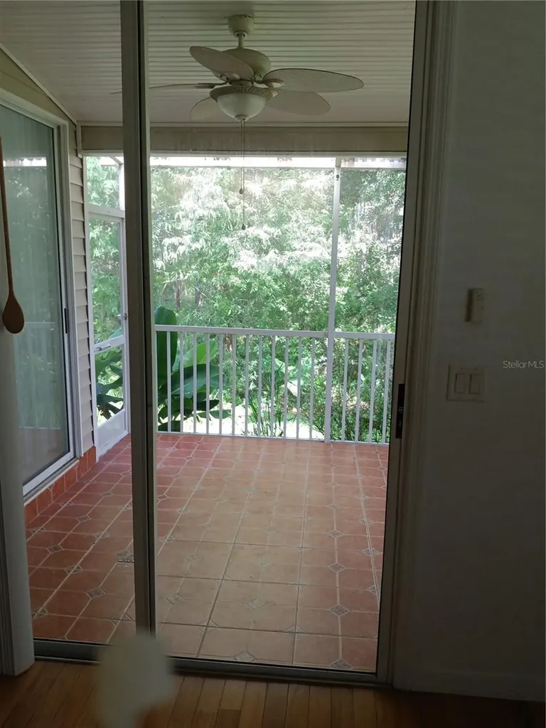 1605 Send Way Lutz FL 33549
