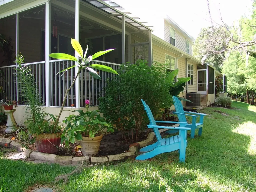 1605 Send Way Lutz FL 33549