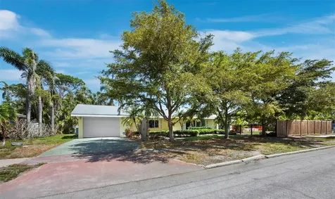 335 Arthur Drive Sarasota FL 34236