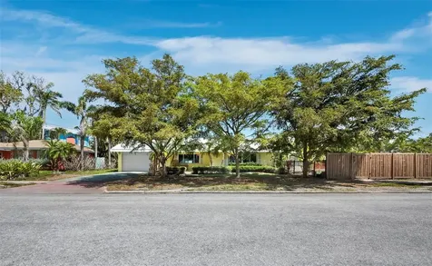 335 Arthur Drive Sarasota FL 34236
