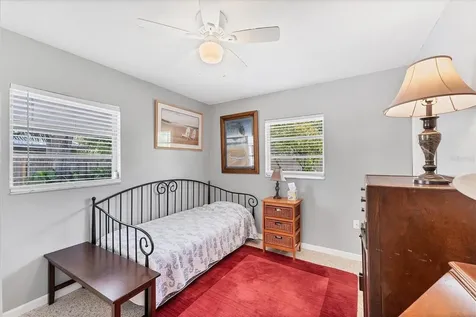 304 34th Street W Bradenton FL 34205