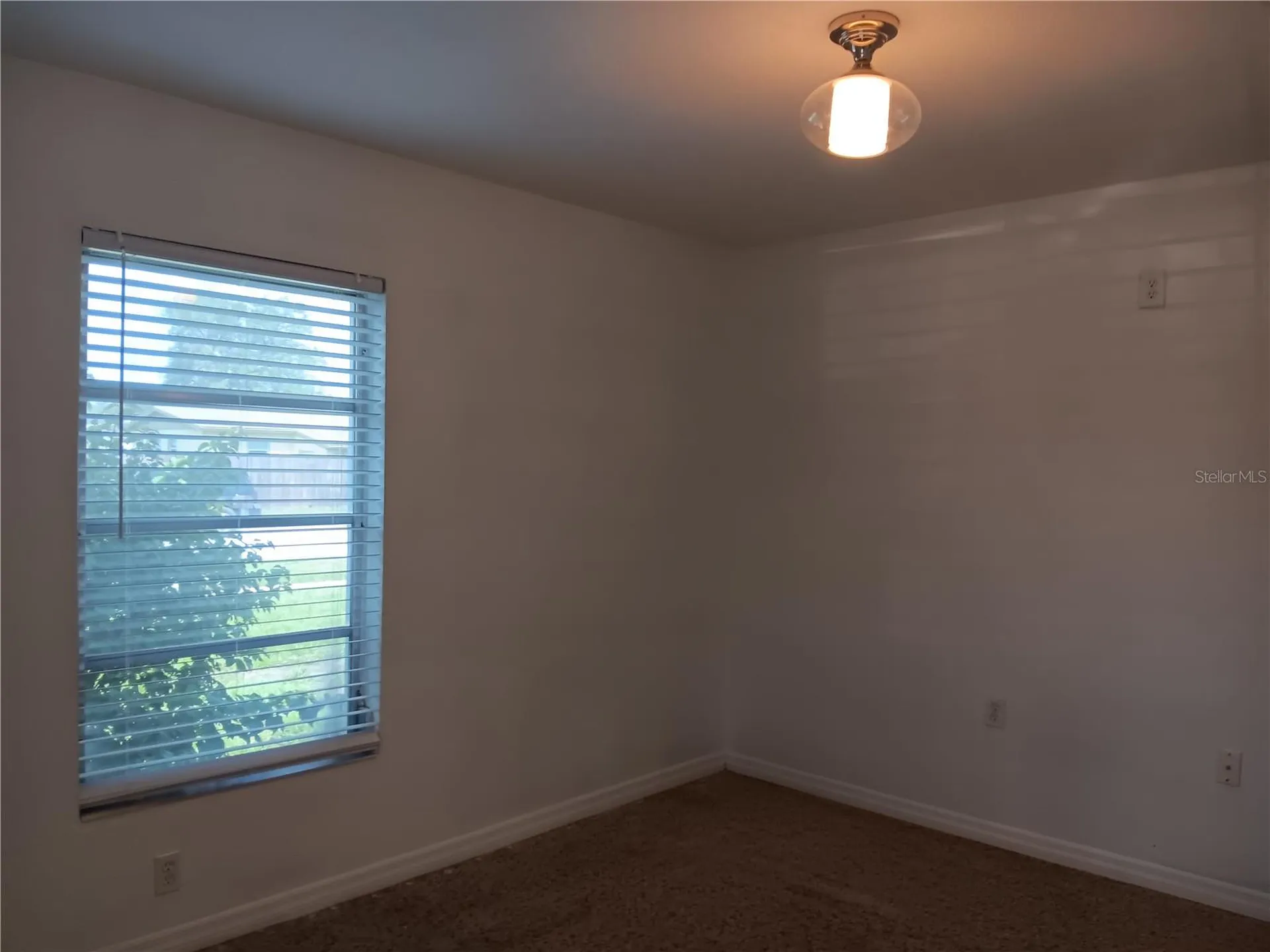 2103 Mantilla Avenue Orlando FL 32811