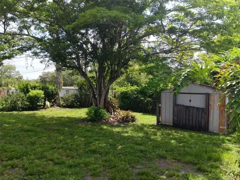 2103 Mantilla Avenue Orlando FL 32811