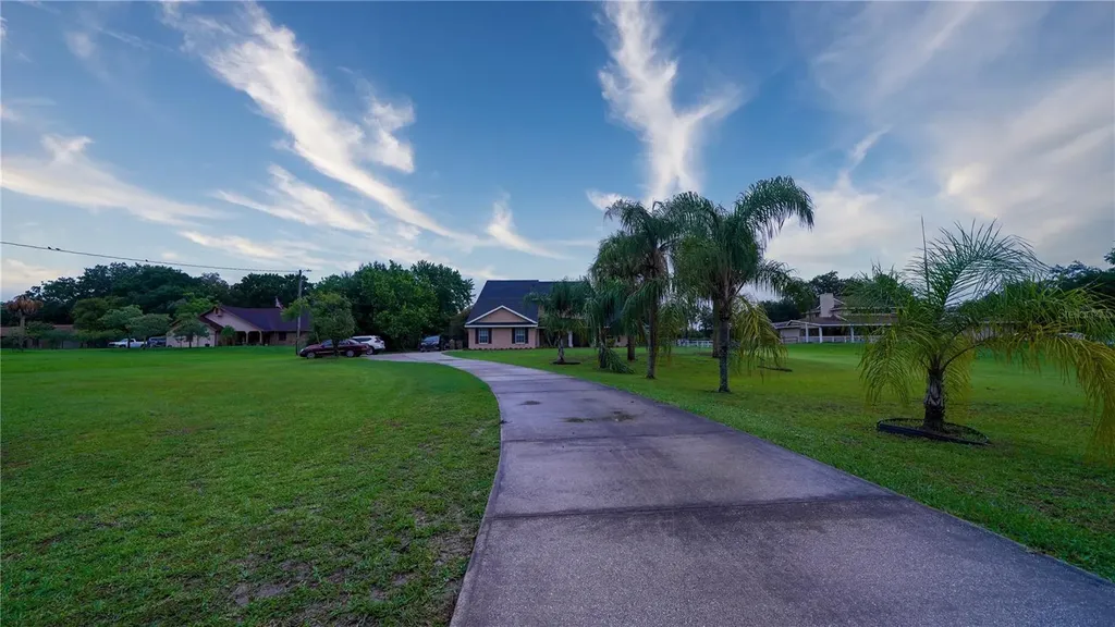 2851 Granada Boulevard Kissimmee FL 34746