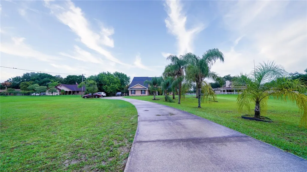2851 Granada Boulevard Kissimmee FL 34746