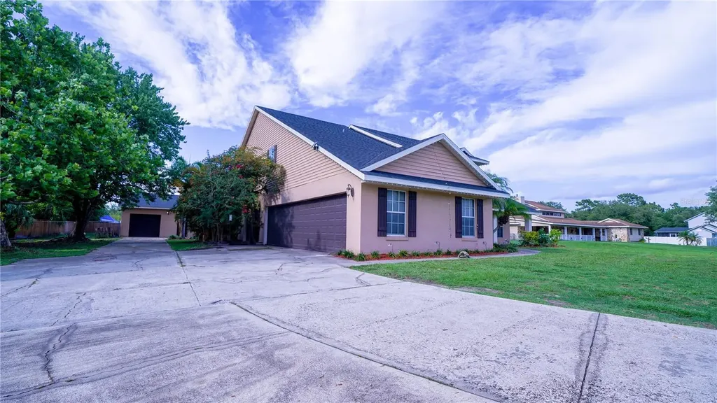 2851 Granada Boulevard Kissimmee FL 34746