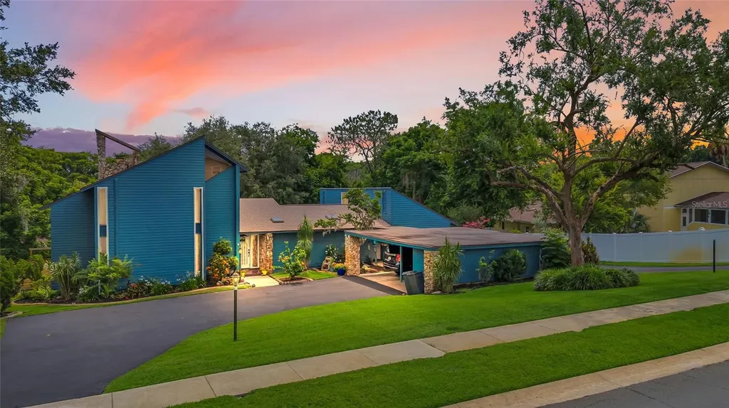 2922 Cocovia Way Leesburg FL 34748