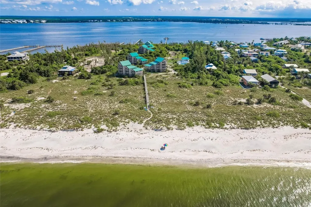 9200 Little Gasparilla Placida FL 33946