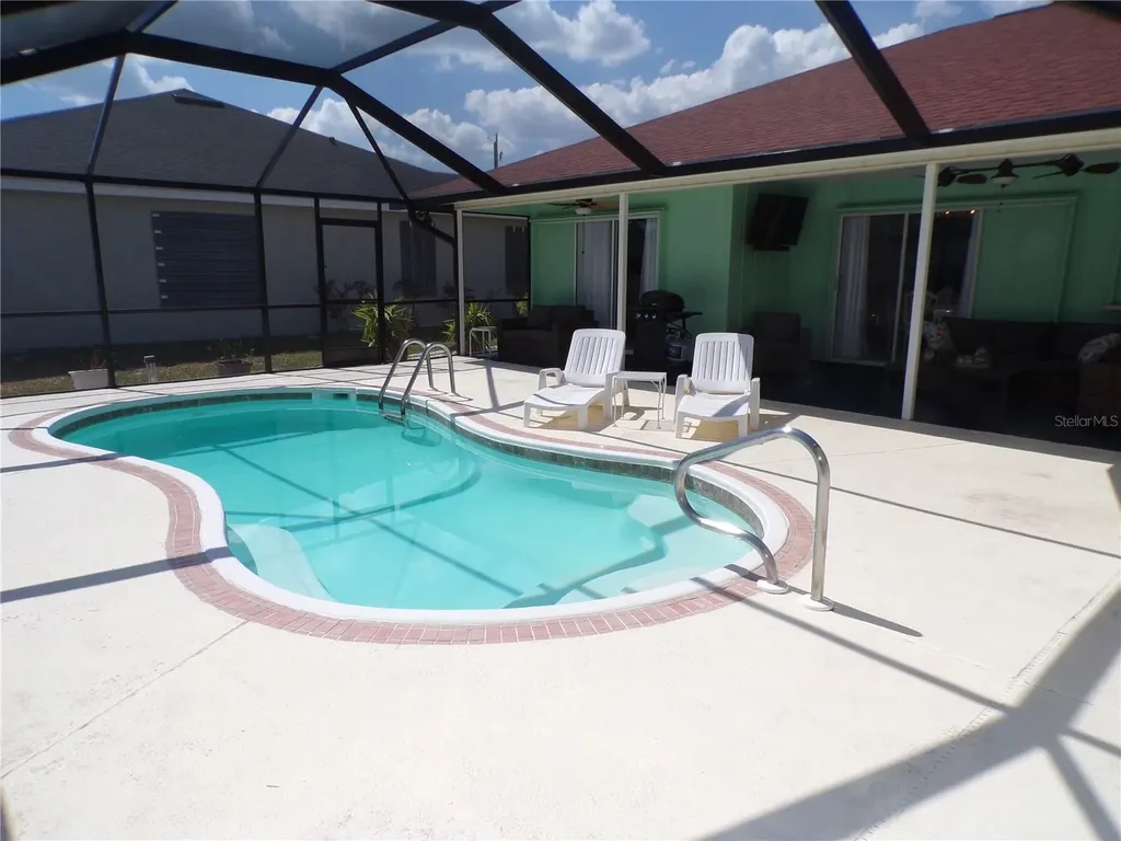 15624 Hennipen Circle Port Charlotte FL 33981