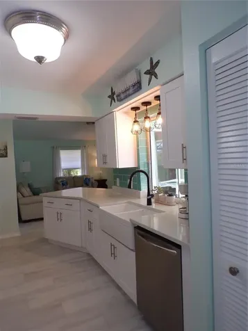 15624 Hennipen Circle Port Charlotte FL 33981