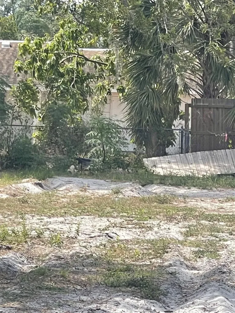 Jungle Way Sarasota FL 34243