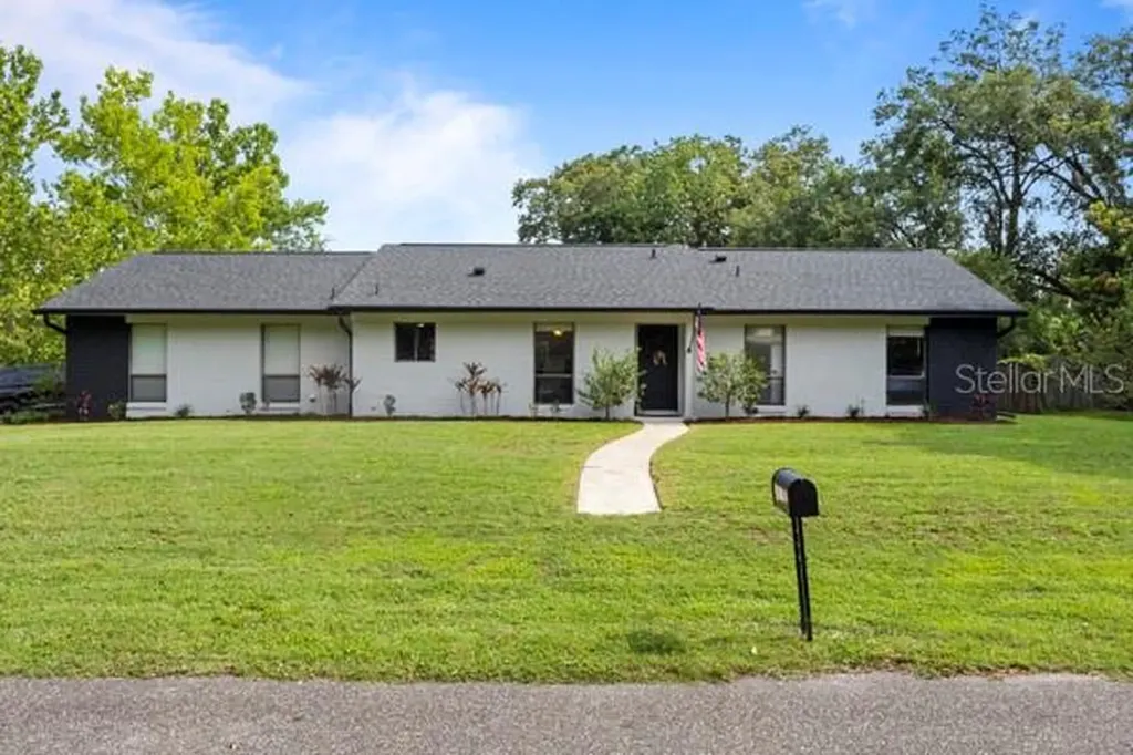 897 Shed Street Oviedo FL 32765
