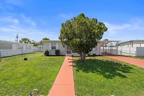 8725 Aero Avenue North Port FL 34287