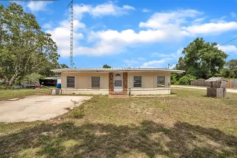 18911 SE 114th Street Ocklawaha FL 32179