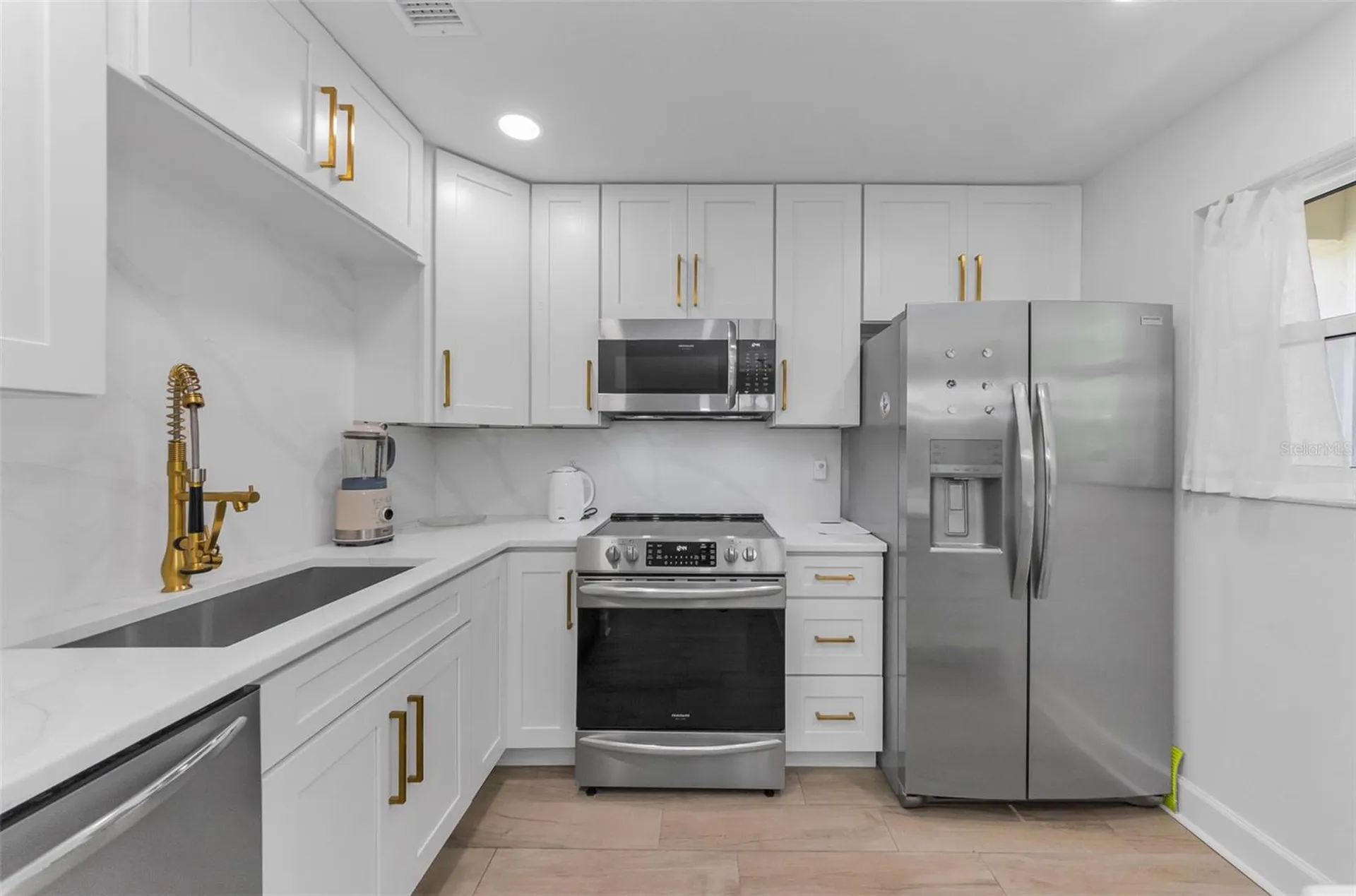 2700 Bayshore Boulevard Dunedin FL 34698