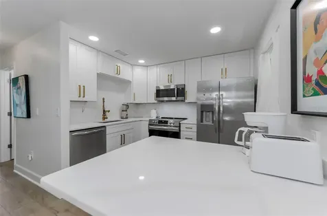 2700 Bayshore Boulevard Dunedin FL 34698