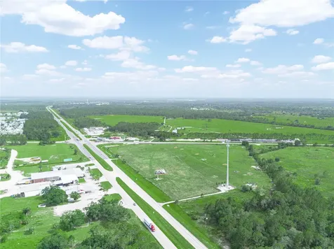 7316 Highway 27 Frostproof FL 33843