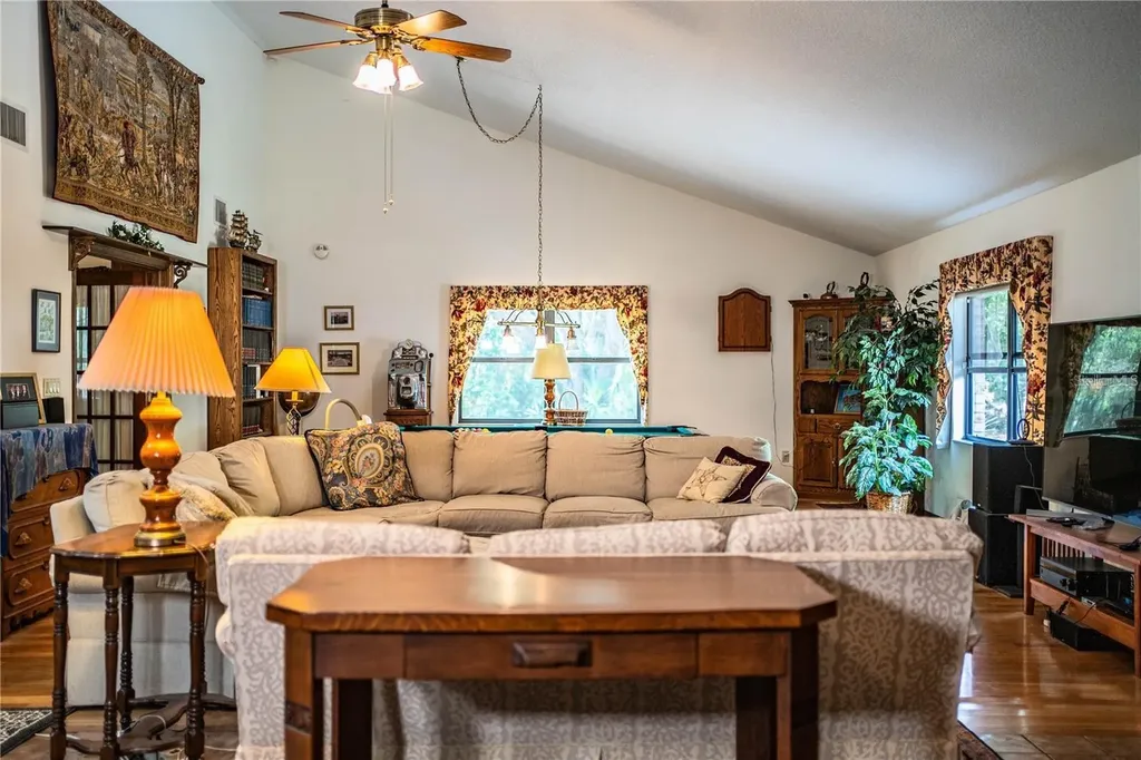 309 Hidden Lake Drive Brandon FL 33511