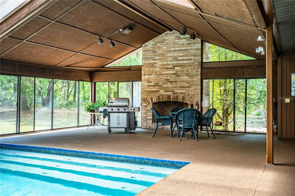 309 Hidden Lake Drive Brandon FL 33511