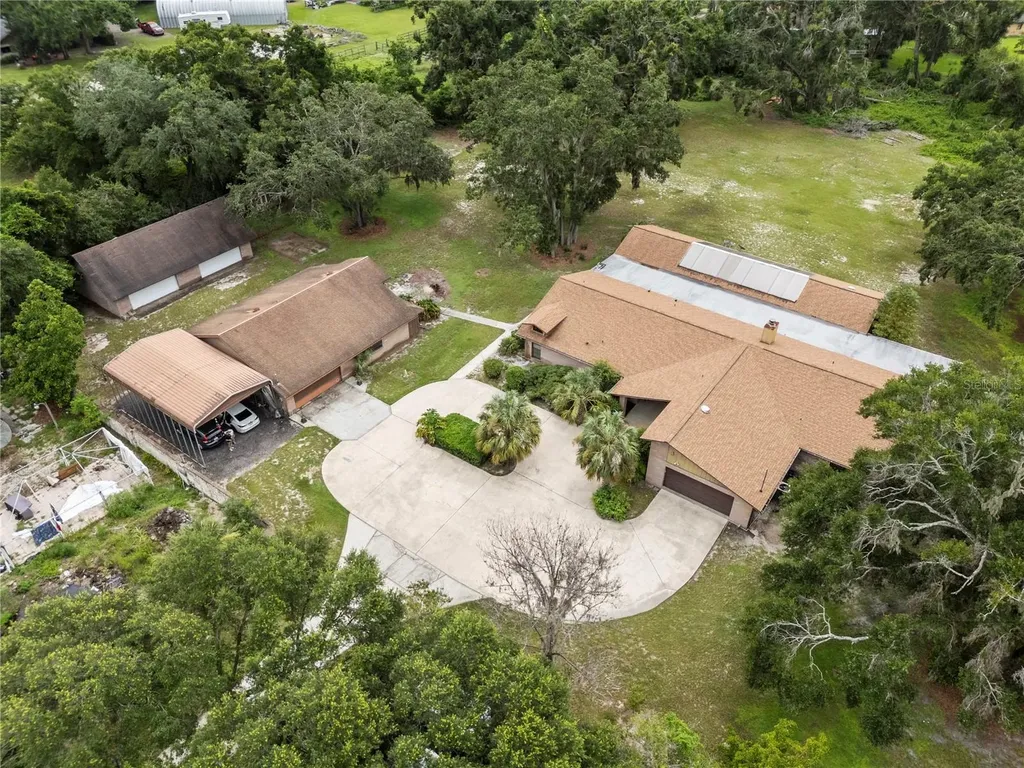 309 Hidden Lake Drive Brandon FL 33511